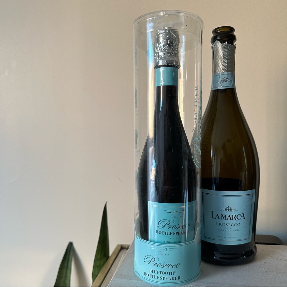 Limited Edition Prosecco Bluetooth speaker